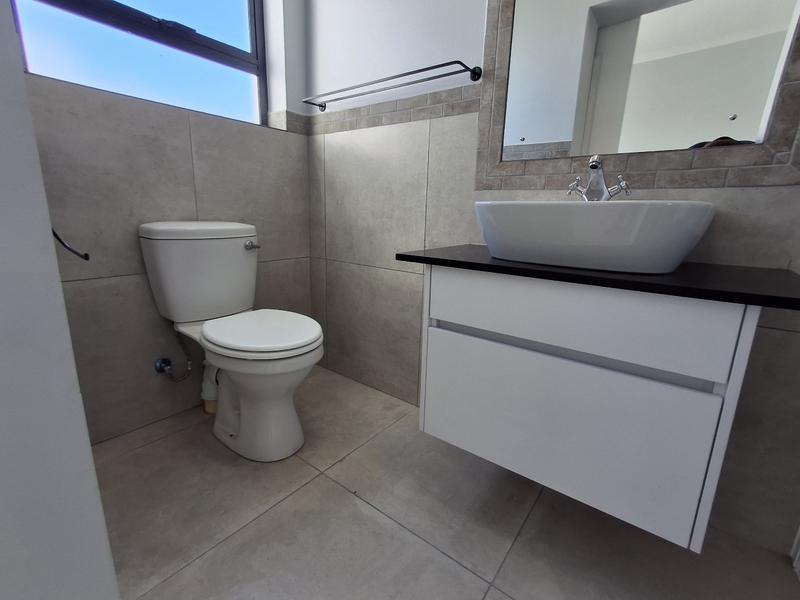 4 Bedroom Property for Sale in Da Gama Bay Western Cape